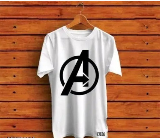 Avenger Trendy T-shirt | Marvel | Short sleeved